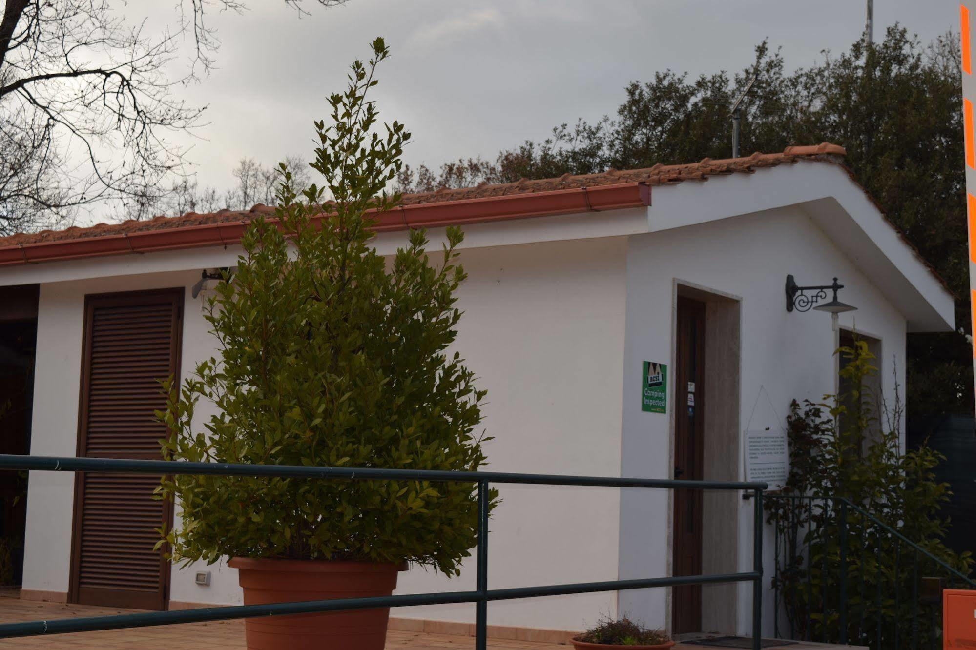 Villaggio Camping Bosco Selva Alberobello Exterior foto